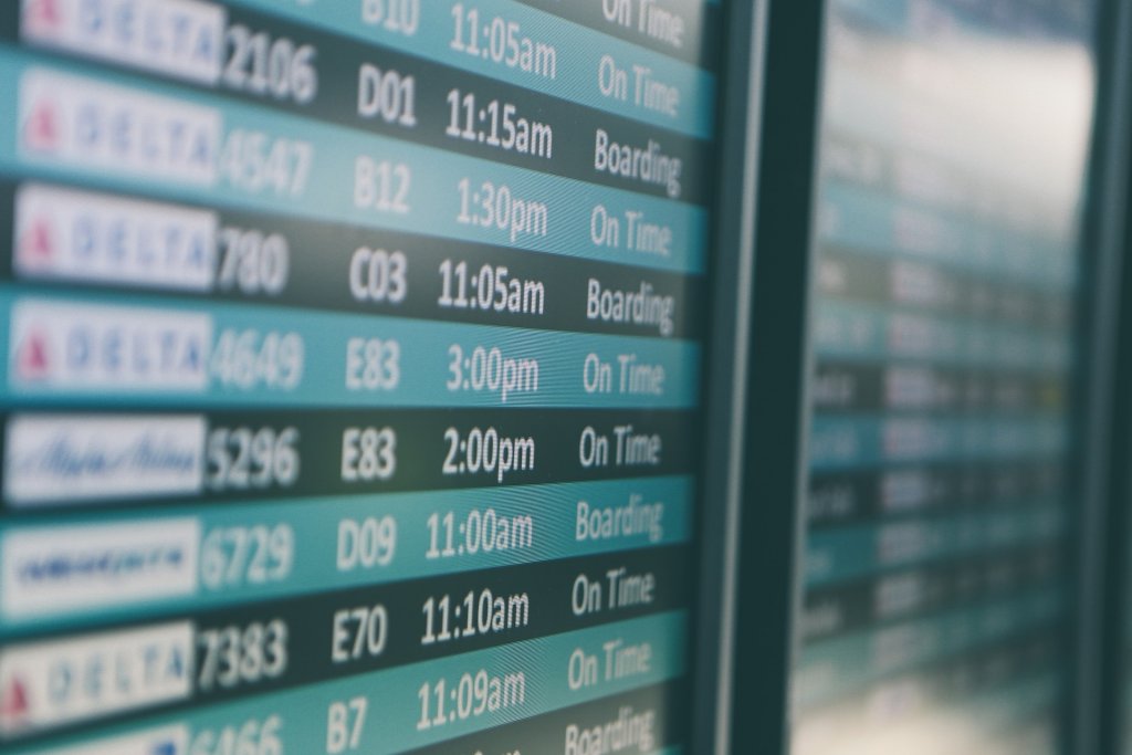 Airplane flight times at the airport
